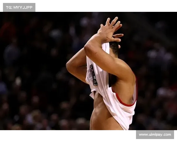 黄曼巴传奇:兰多夫力挺罗伊,若无伤病他可与科比并肩称雄NBA(nba黄曼巴是谁) 黄曼巴传奇:兰多夫力挺罗伊,若无伤病他可与科比并肩称雄NBA(nba黄曼巴是谁)
